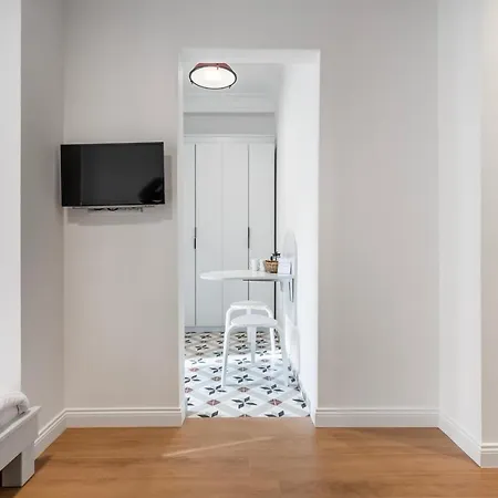 Apartment A Small Treasure In The Heart Of Cihangir *